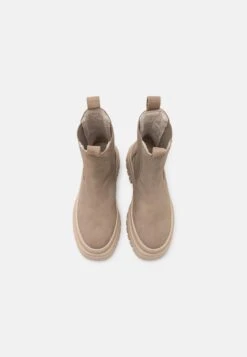 Tamaris Enkellaarsjes Met Plateauzool - Taupe -Tamaris Winkel 1f7bd60513ed4d23963d8d7ba86cc46e