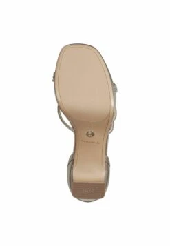 Tamaris Sandalen Met Hoge Hak - Light Gold 11 Tamaris Sandalen Met Hoge Hak - Light Gold -Tamaris Winkel 37ac36c716f94421a8b7713703a295d5