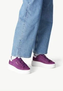 Tamaris Sneakers Laag - Purple