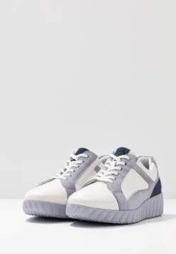 Lace-Up - Sneakers Laag - Sky 11 Lace-Up - Sneakers Laag - Sky -Tamaris Winkel 6a57d0f490094598af95c635fec74a3f