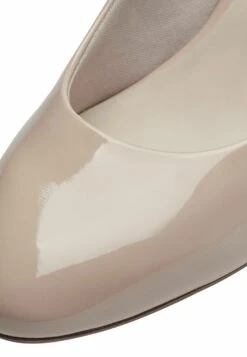 Tamaris Klassieke Pumps - Nude Patent 12 Tamaris Klassieke Pumps - Nude Patent -Tamaris Winkel 891e2b44e4bf4246ab4cfda77b1abb1e