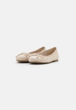 Tamaris Ballerina'S - Ivory 8 Tamaris Ballerina'S - Ivory -Tamaris Winkel cf59737e2cb94a85a6e15479d4ea1900