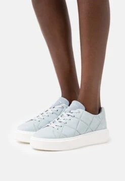 Tamaris Sneakers Laag - Soft Blue